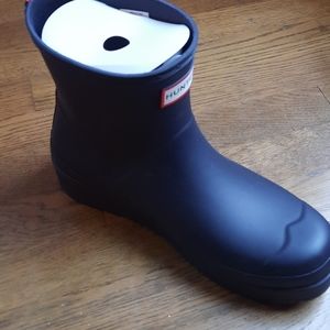 Rain boots